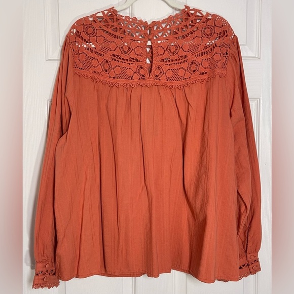 NWT TORRID Women's Plus Size Cotton Lace Trim Yoke Blouson Sleeve Top Size 3X - Picture 7 of 8